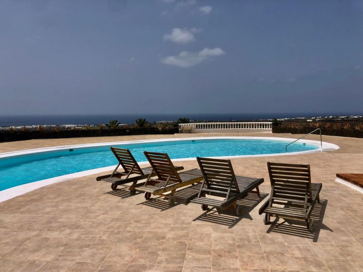 Villa Luciano "Spirit Of The Canaries" Tías Exteriör bild